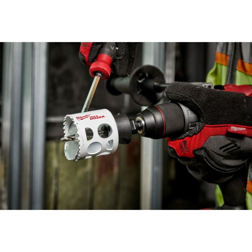 Milwaukee 49-56-9654 5-1/2-Inch Hole Dozer Bi-Metal Hole Saw