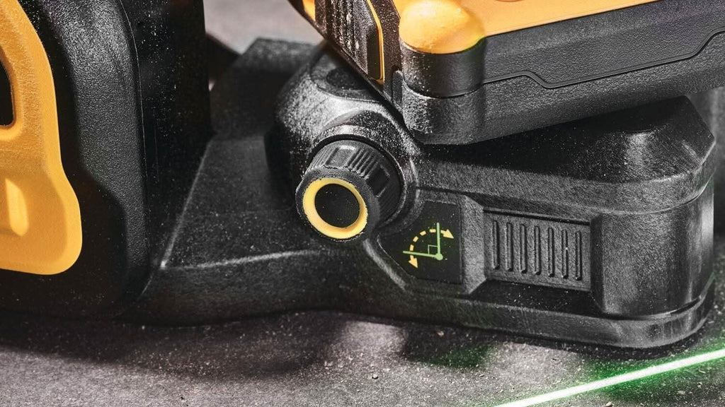 Dewalt DCLE34030G DEWALT 12V / 20V MAX 3x360-Degree Green Laser 2.0Ah Kit