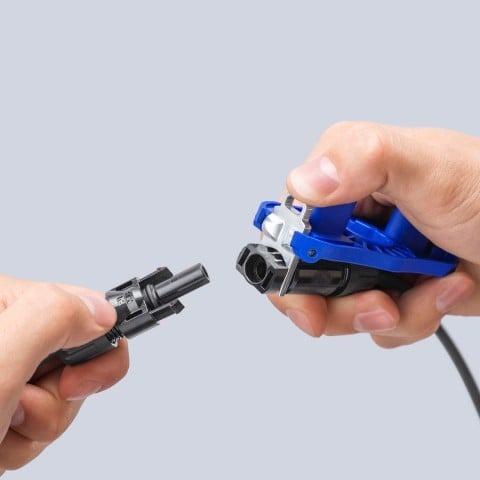 Knipex 4-in. Assembly Tool for MC4/MC4 Evo 2 Connectors (97 49 66 3 SBA)