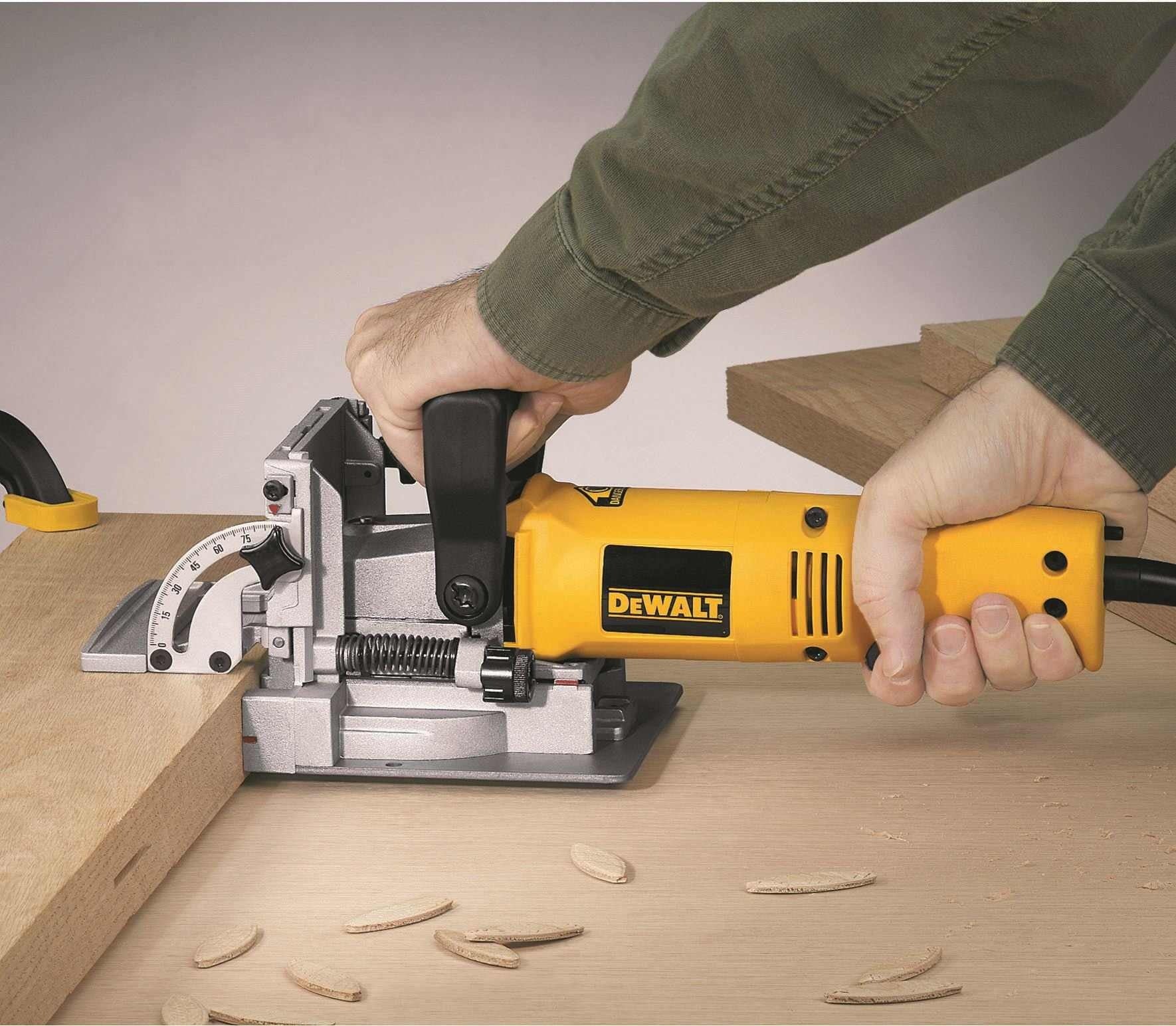 DeWalt DW682K Corded Biscuit Plate Joiner Kit