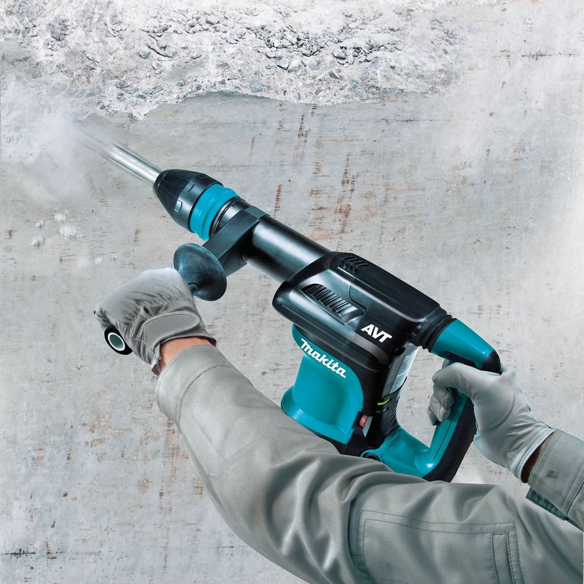 Makita HM0871C Corded 12 lb. SDS-MAX AVT Demolition Hammer