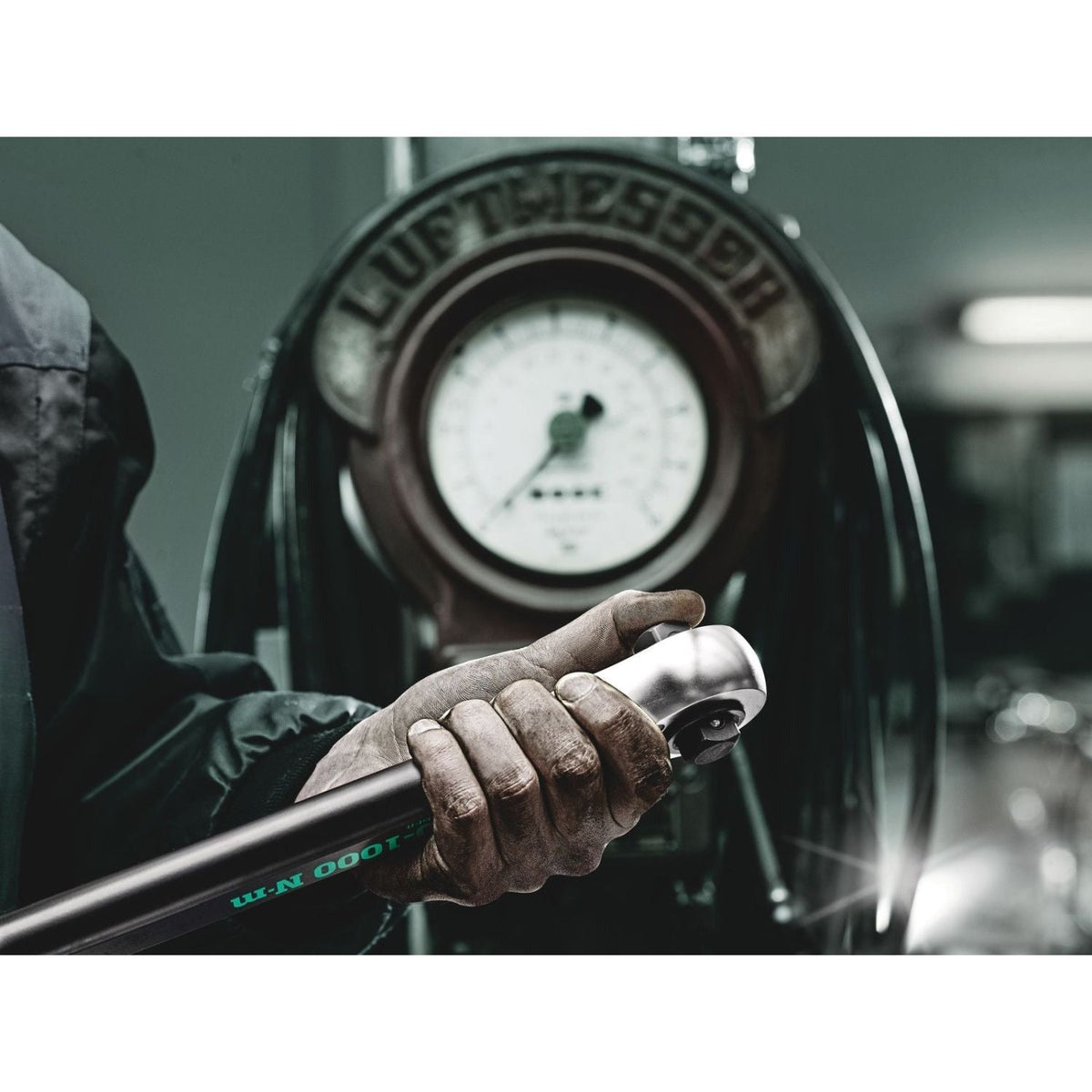 Wera Click-Torque E 1 Push R/L Adjustable Torque Wrench For Clockwise And Anti-Clockwise Torque-Control, 200-1000 Nm, 3/4-in.x200-1000 Nm