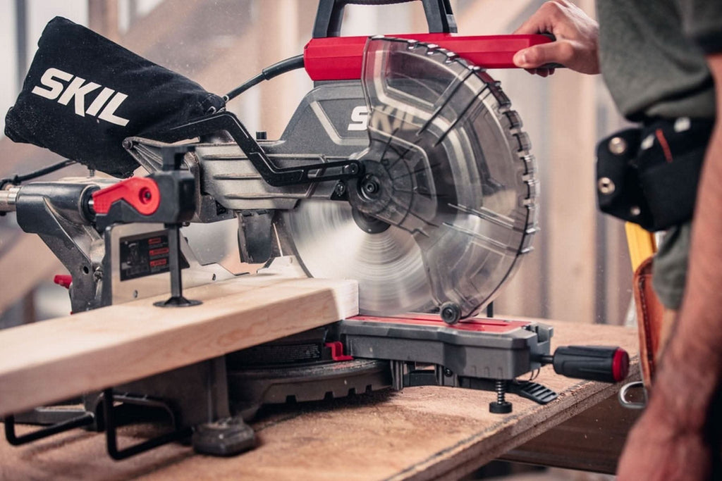 SKIL MS6305-00 Corded 10" Dual Bevel Sliding Miter Saw