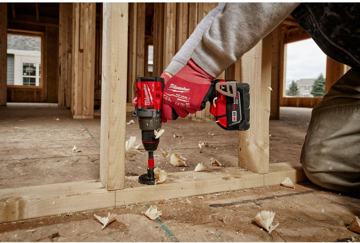 Milwaukee 3697-22 M18 FUEL 1/2-in. Hammer Drill and 1/4-in. Hex Impact Driver Combo Kit