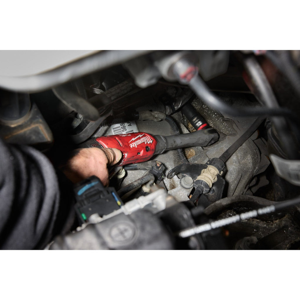 Milwaukee M12 FUEL 3/8-in. Extended Reach Ratchet 2.5Ah Kit (3059-21)