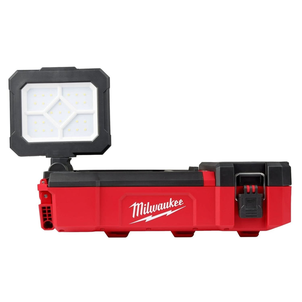 Milwaukee M12 PACKOUT 1,400-Lumen Flood Light w/ USB Charging with M12 XC 4.0Ah Battery Pack