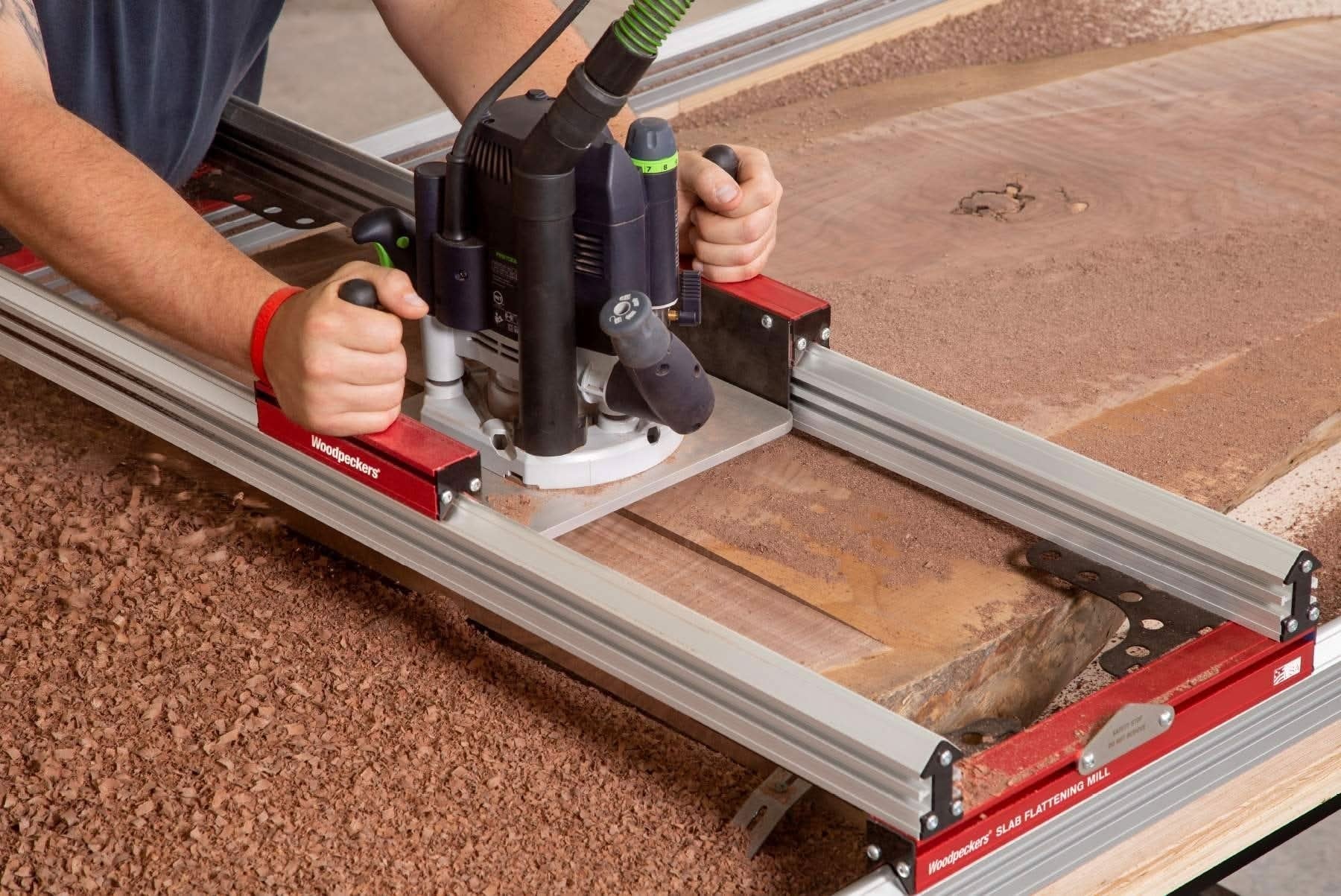 Woodpeckers Basic Router Slab Flattening Mill 62" x 105" Capacity