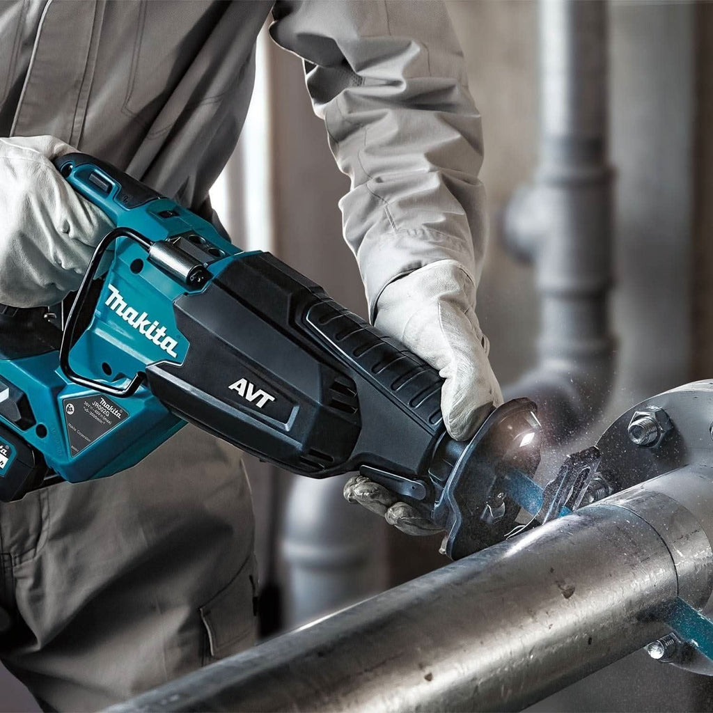 Makita GRJ02M1 40V max XGT Brushless Cordless AVT Orbital Recipro Saw Kit (4.0Ah)