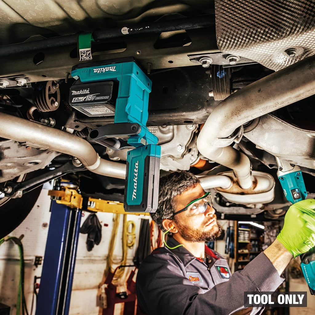 Makita DML819 18V LXT LED Magnetic Work Light, Light Only