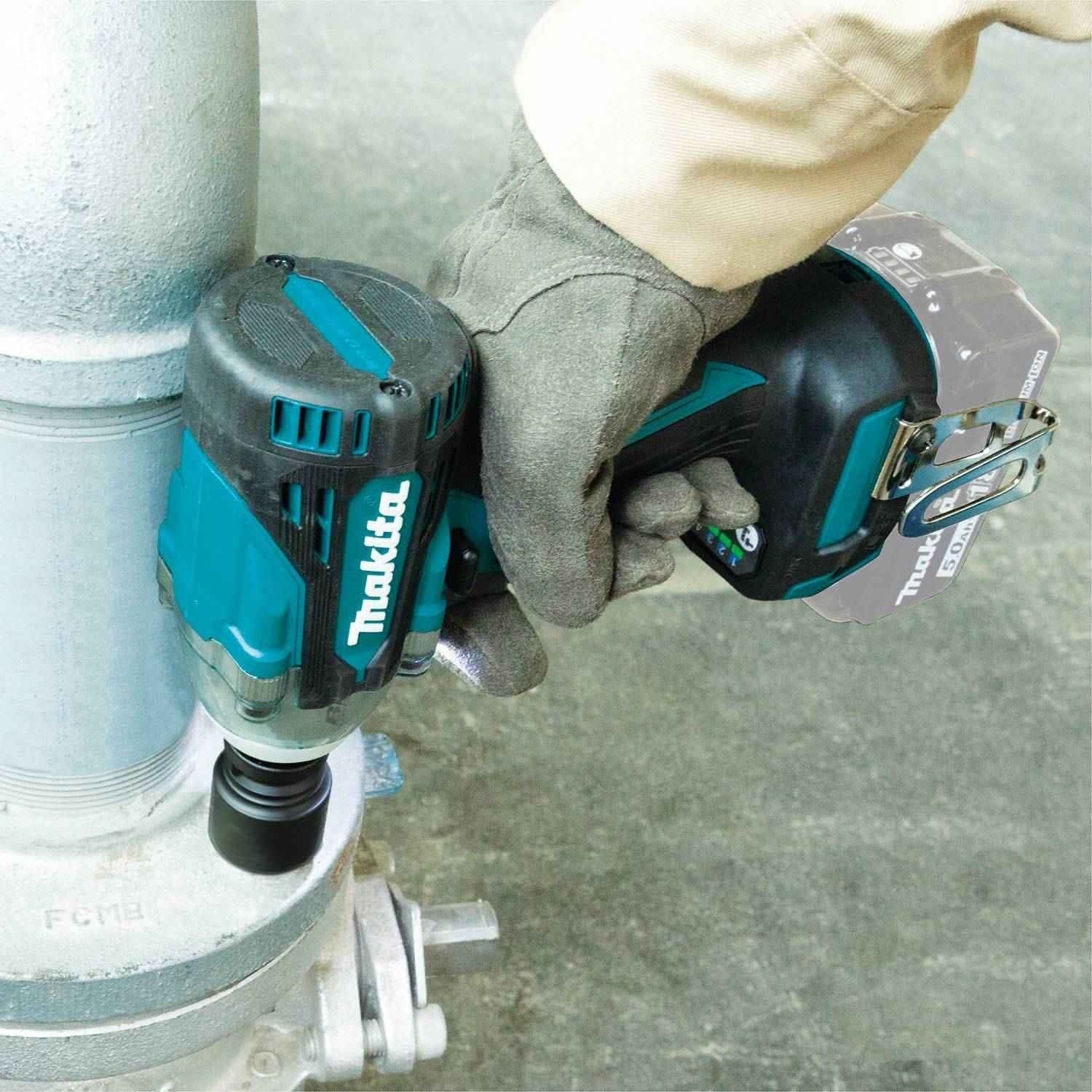 Makita XWT15Z 18V LXT Lithium-Ion Brushless Cordless 4-Speed 1/2" Sq. Drive Impact Wrench w/ Detent Anvil, Tool Only