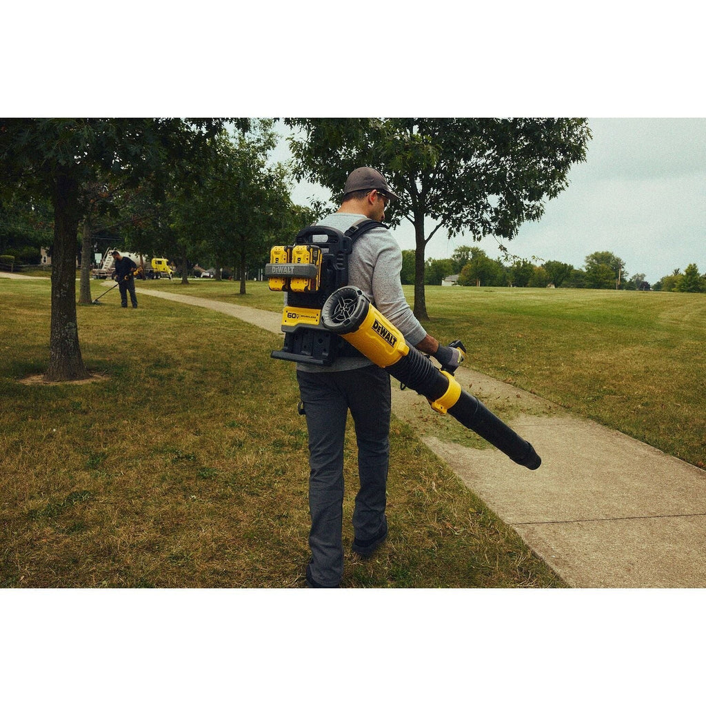 DeWALT DCBL570Z2 60V FlexVOLT 160-MPH 855-CFM Backpack Blower 15.0Ah Kit