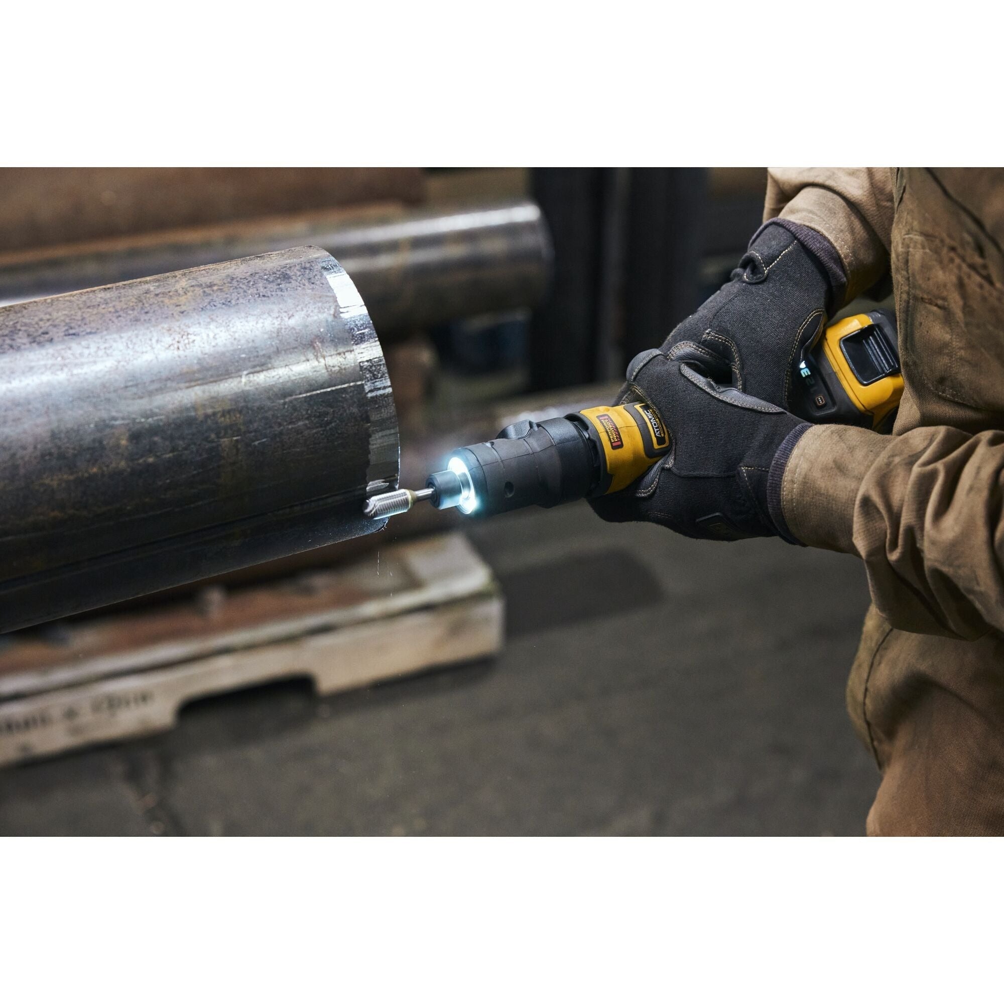 DeWALT DCG420GE1 20V MAX ATOMIC Die Grinder Oil-Resistant 1.7Ah XR POWERSTACK Kit