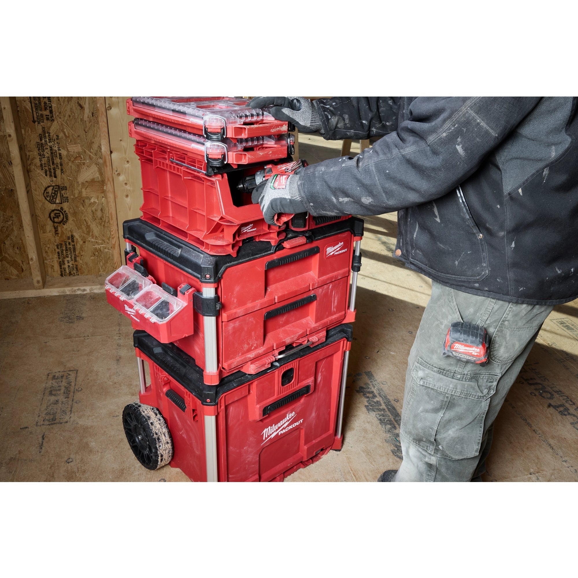 Milwaukee 48-22-8437 PACKOUT Compact Crate