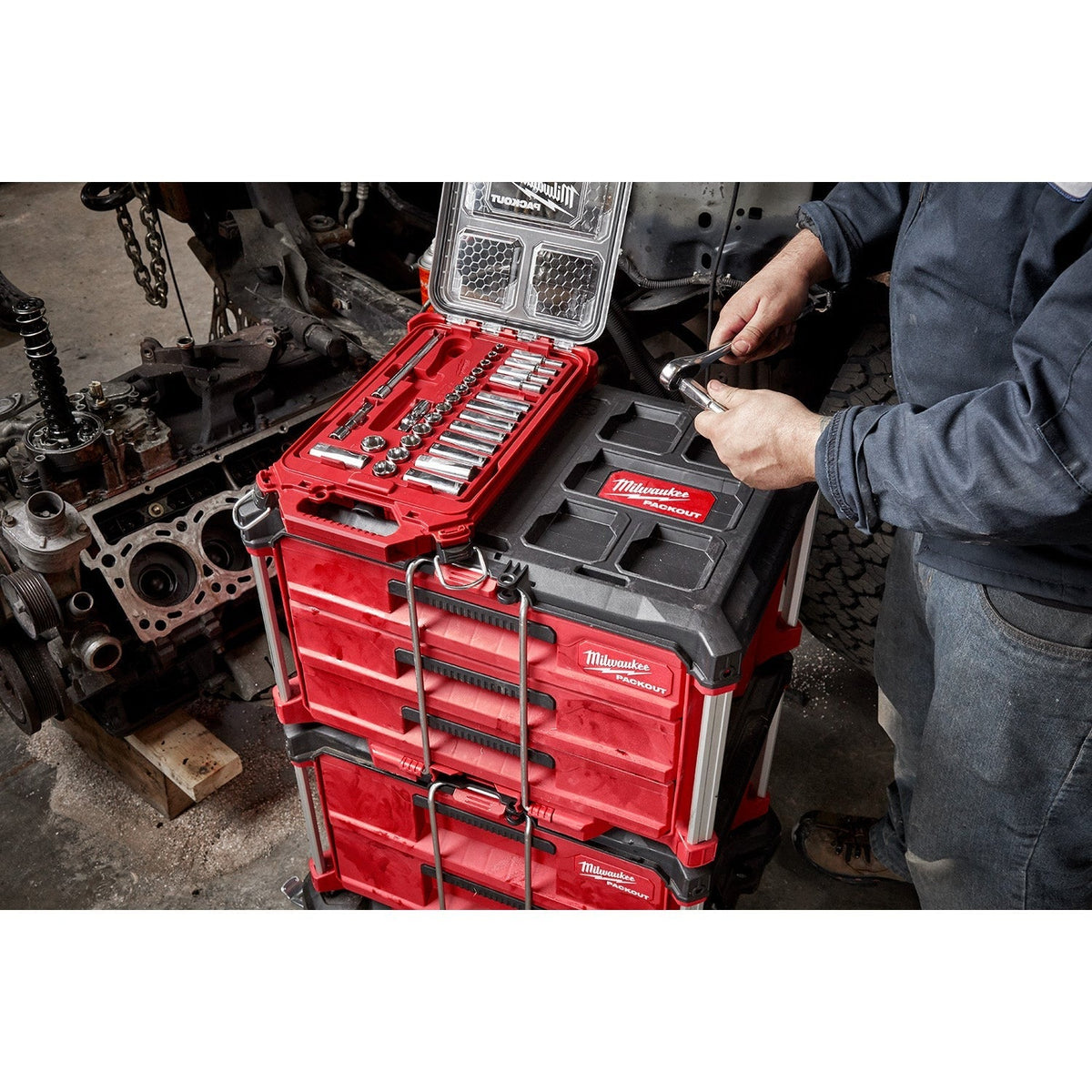 Milwaukee 48-22-8423 PACKOUT XL Tool Box