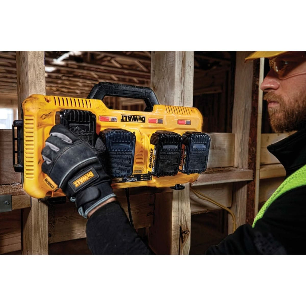 DeWalt DCB104 Multiport Simultaneous Fast Charger + 20V MAX 5.0Ah Battery 2-Pk