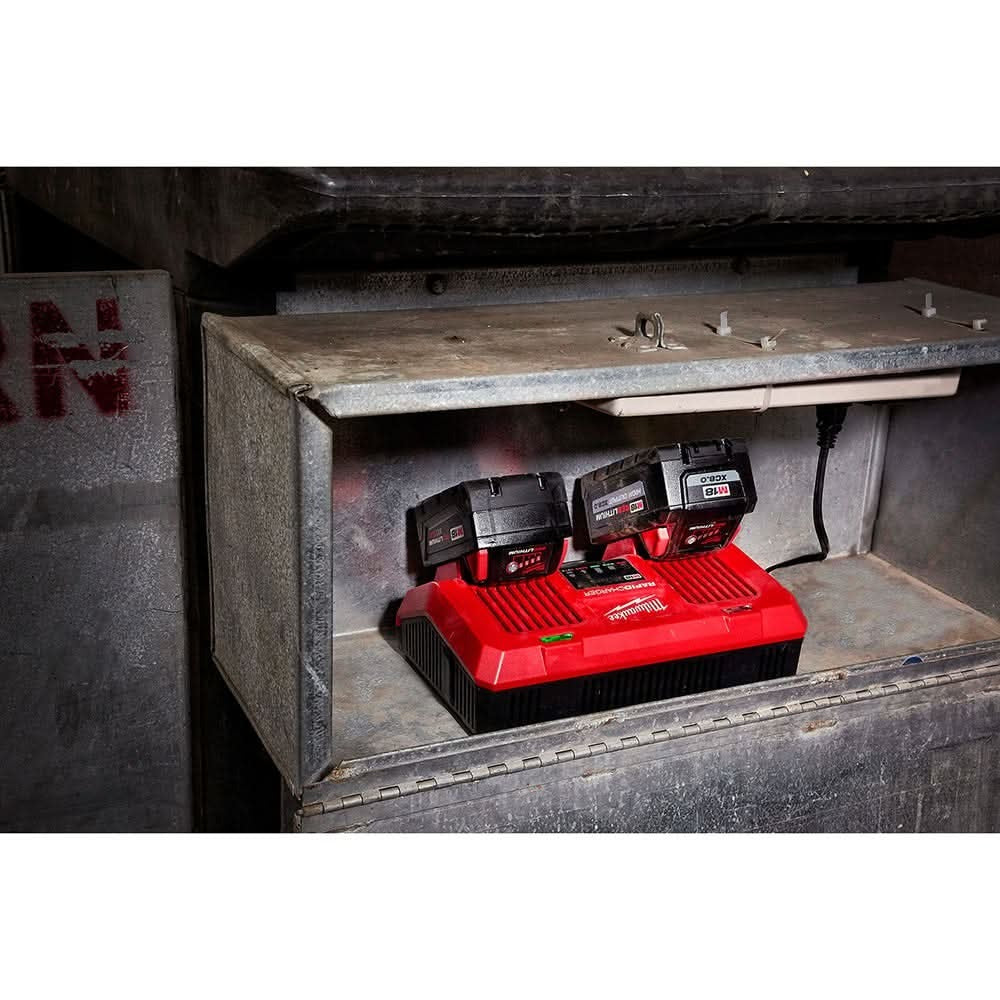 Milwaukee 48-59-1802 M18 Dual Bay Simultaneous Rapid Charger