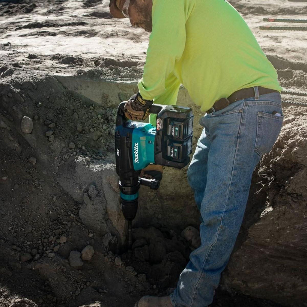 Makita GMH02PM 80V max (40V max X2) XGT Brushless 28 lb. SDS-MAX AVT AWS-Capable Demolition Hammer 4.0Ah Kit