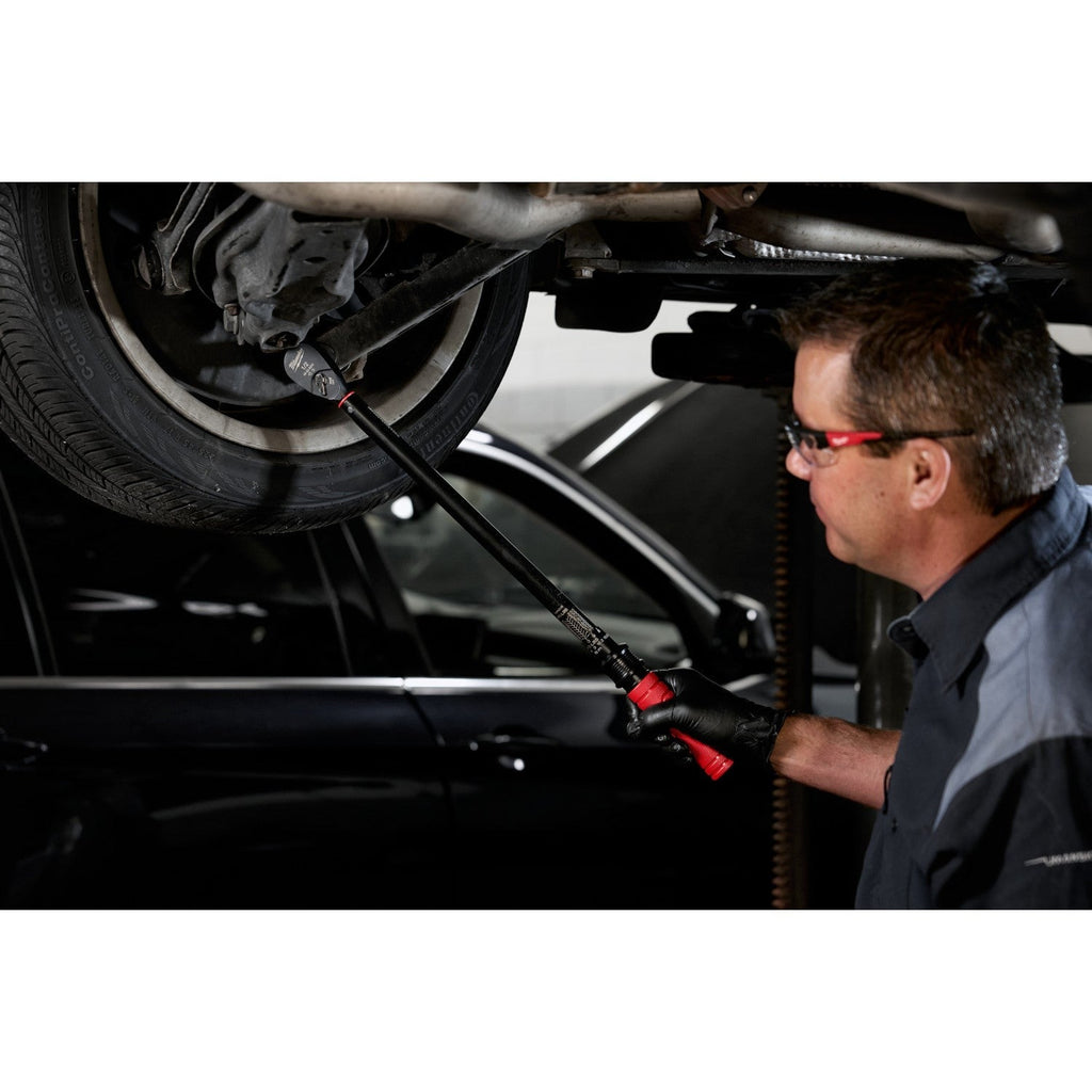 Milwaukee 48-22-9203 1/2-in. Drive Click Torque Wrench, 50-250 ft·lb