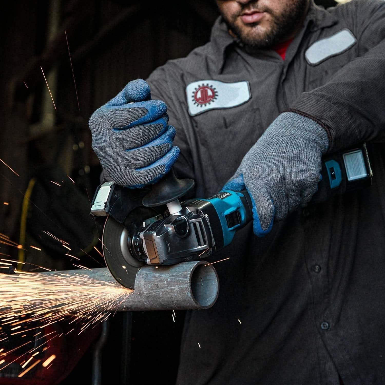 Makita GAG04M1 40V max XGT Brushless Cordless 4-1/2"Â / 5" Angle Grinder Kit, with Electric Brake, AWS Capable (4.0Ah)