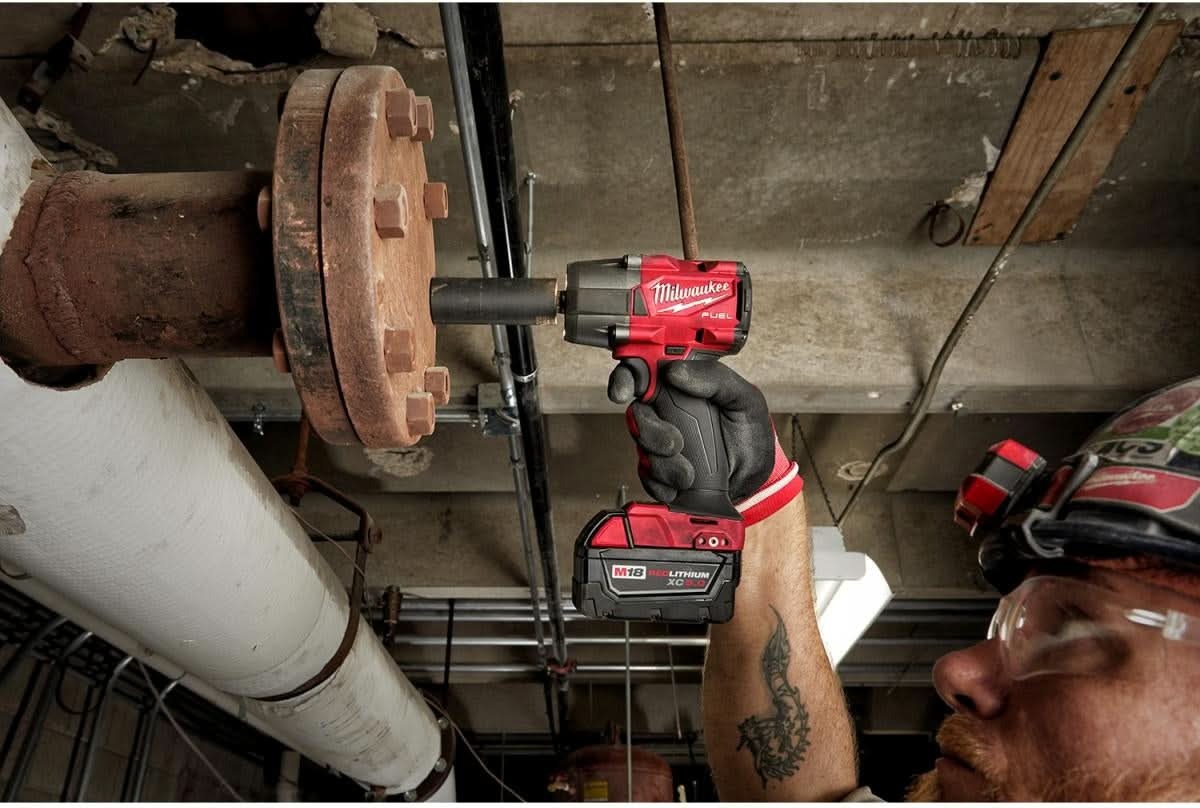 Milwaukee 2962-20 M18 FUEL 1/2-Inch Mid-Torque Impact Wrench with Friction Ring, Tool Only (PROMO)
