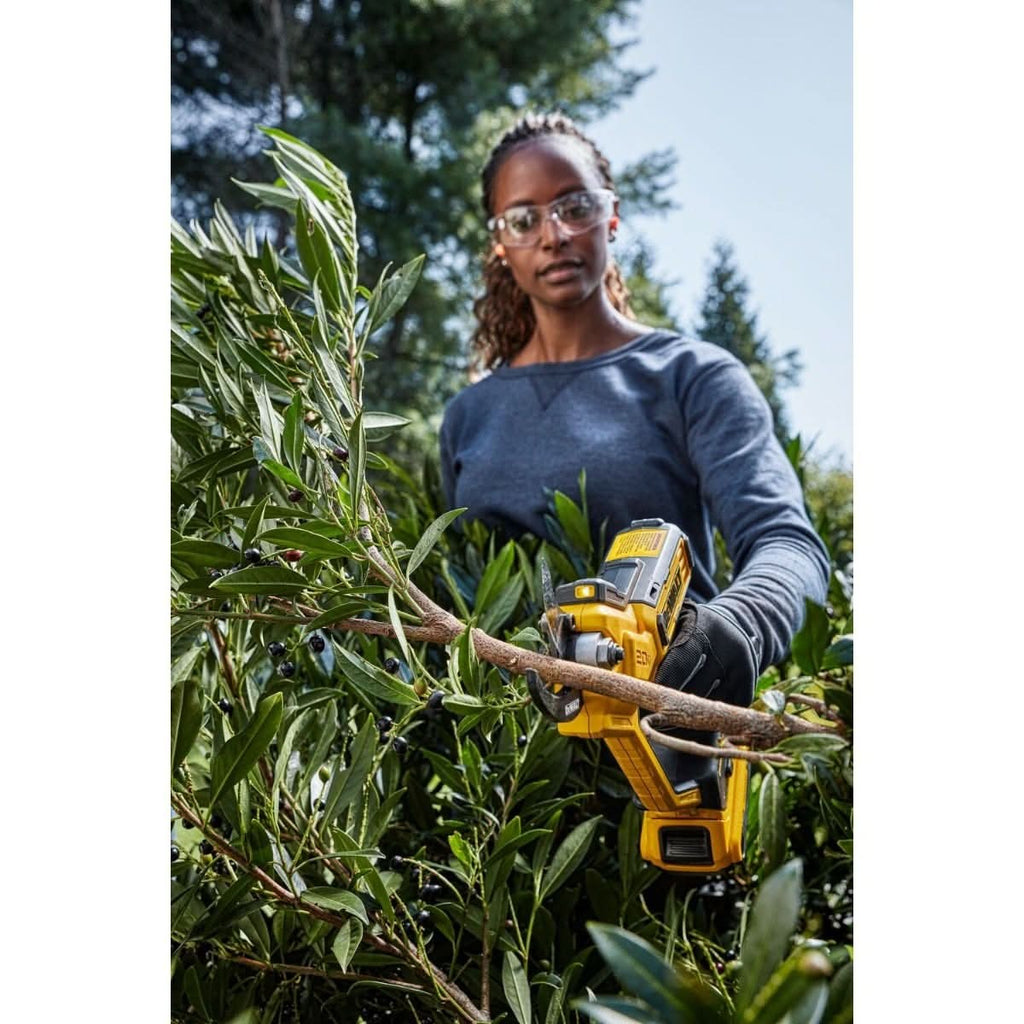 DeWALT DCPR320B 20V MAX 1-1/2 in. Cordless Shrub and Limb Pruner w/ (2) 5.0Ah Battery Starter Kit