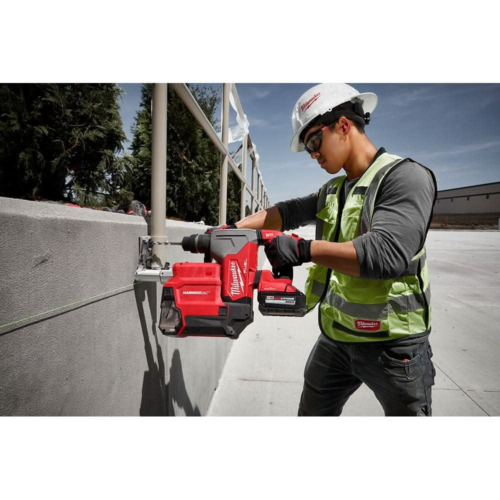 Milwaukee 2915-22DE M18 FUEL 1-1/8-in. SDS Plus Rotary Hammer Dust Extractor Kit
