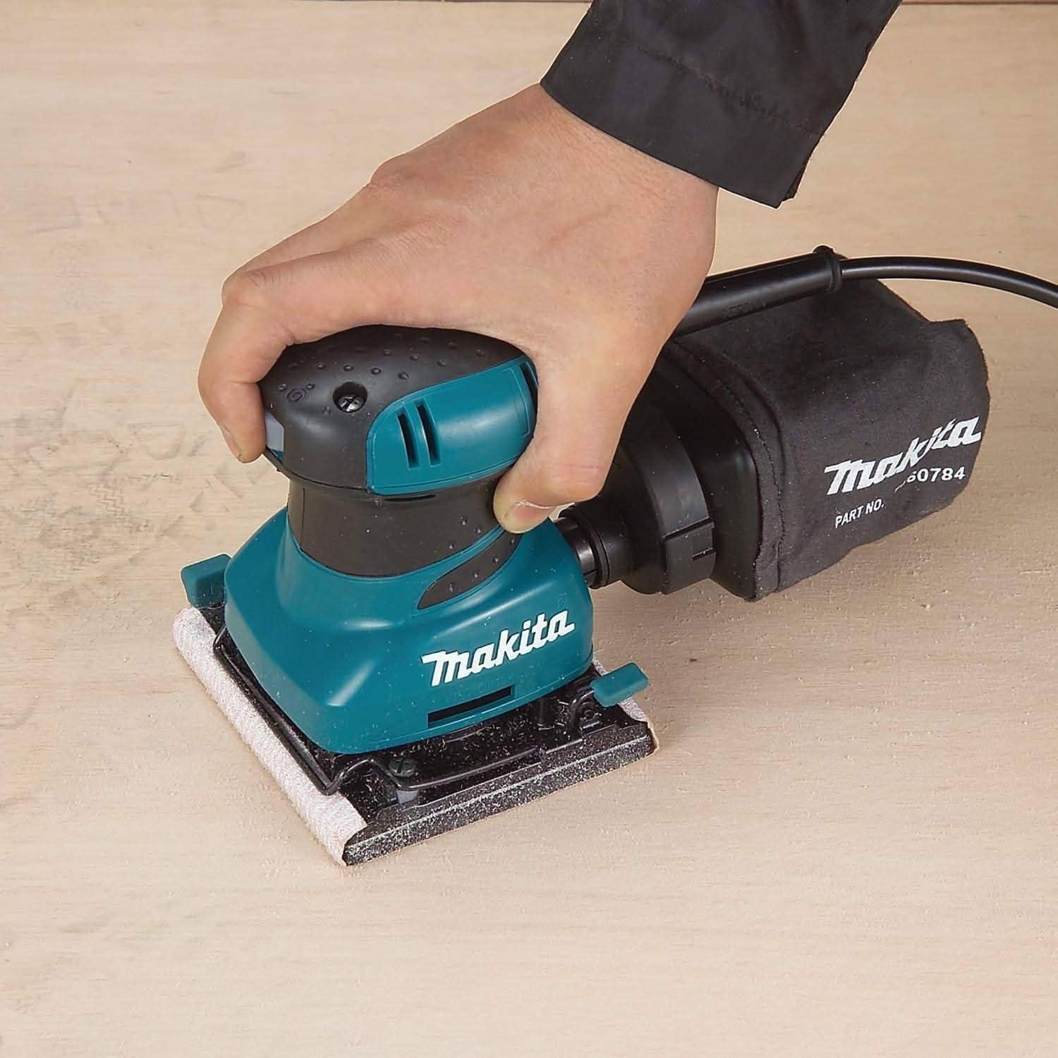 Makita BO4556 Corded 1/4 Sheet Finishing Sander