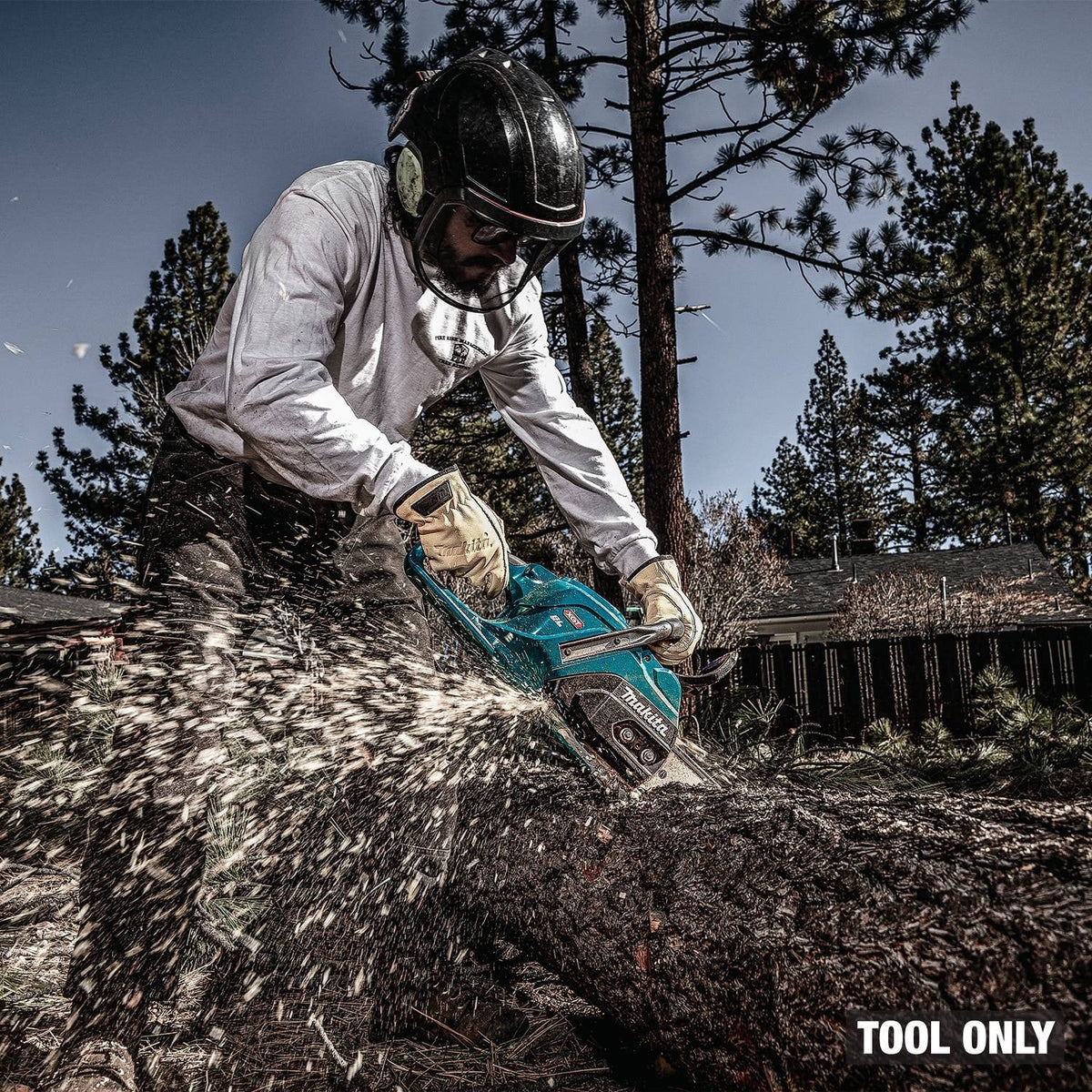 Makita GCU08Z 40V max XGT Brushless 20-in. Chain Saw, Tool Only