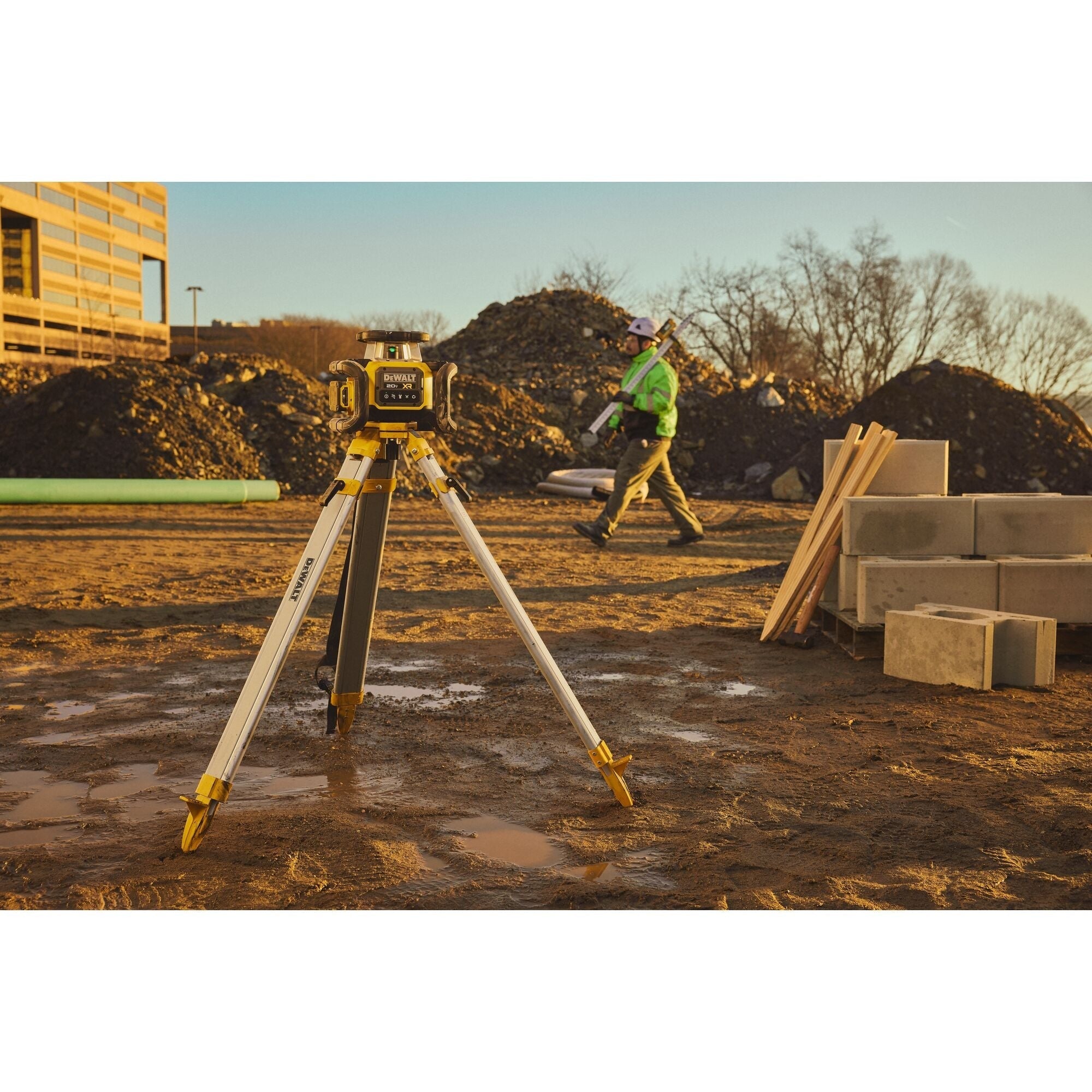 DEWALT 20V MAX XR Green Rotary Laser Powerstack 1.7Ah Kit (DCLE35121GE1)