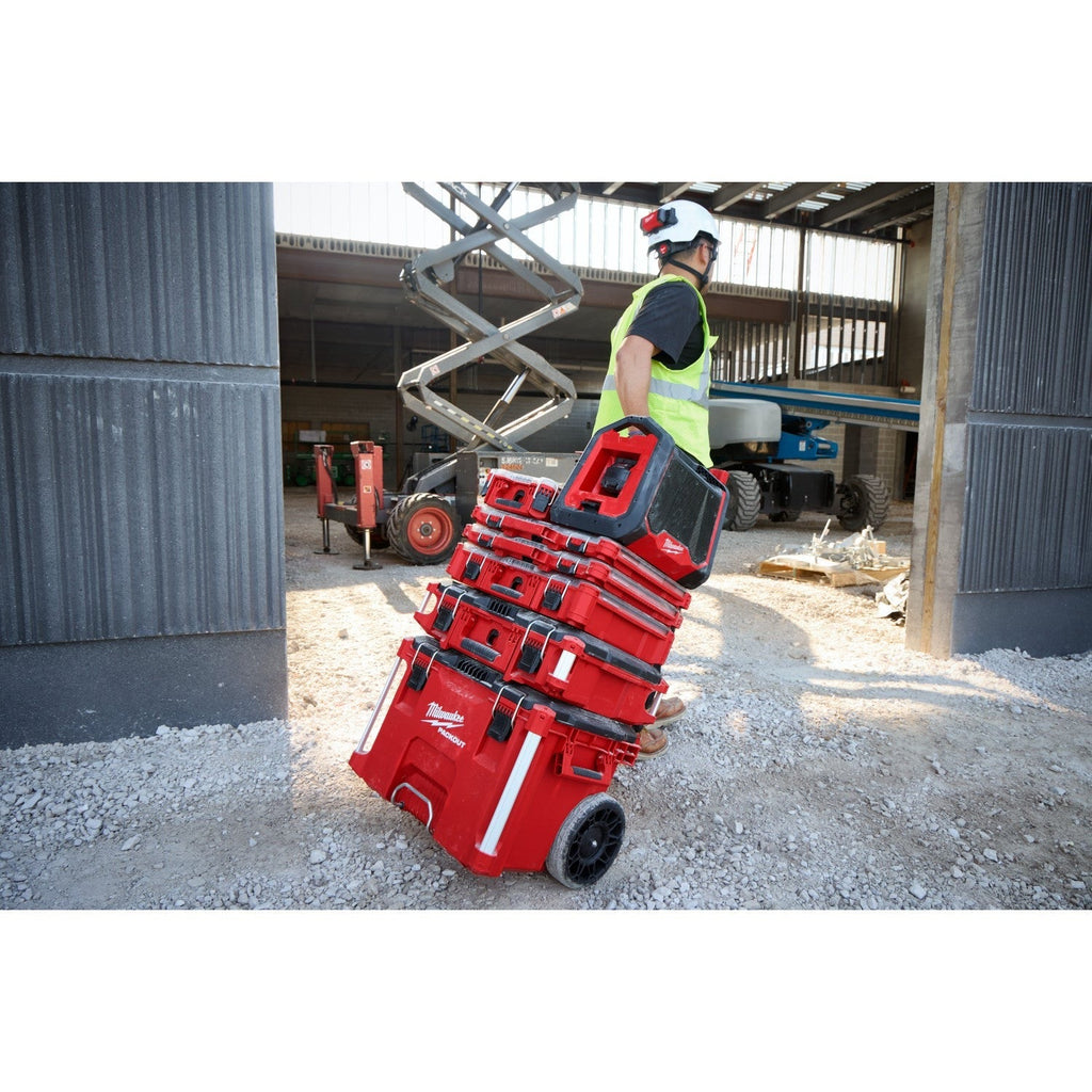 Milwaukee 2956-20 M18 Bluetooth PACKOUT Radio + Charger, Tool Only