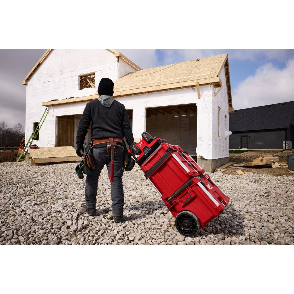Milwaukee M18 & M12 Four Bay Simultaneous Super Charger w/ PACKOUT Compatibility (48-59-1818)