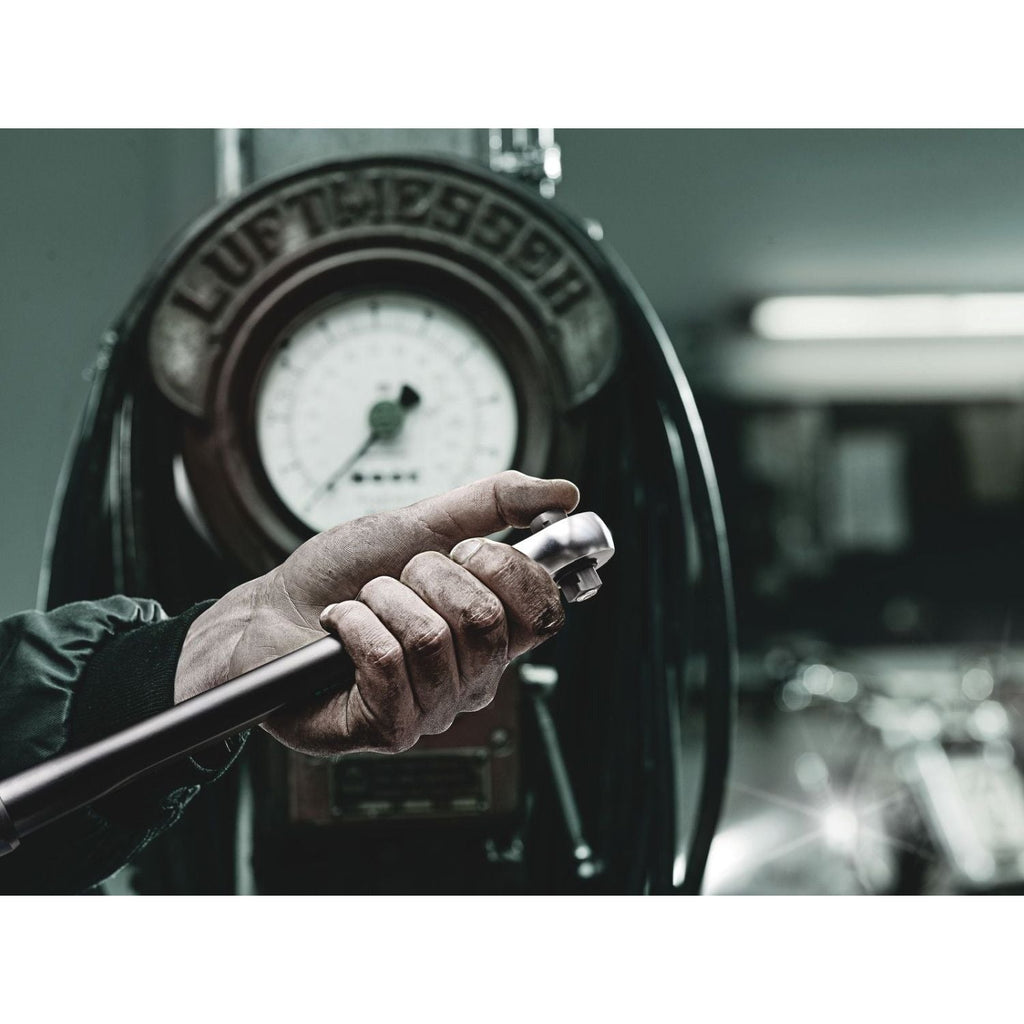 Wera Click-Torque C 3 Push R/L Adjustable Torque Wrench For Clockwise And Anti-Clockwise Torque-Control, 40-200 Nm, 1/2-in.x40-200 Nm