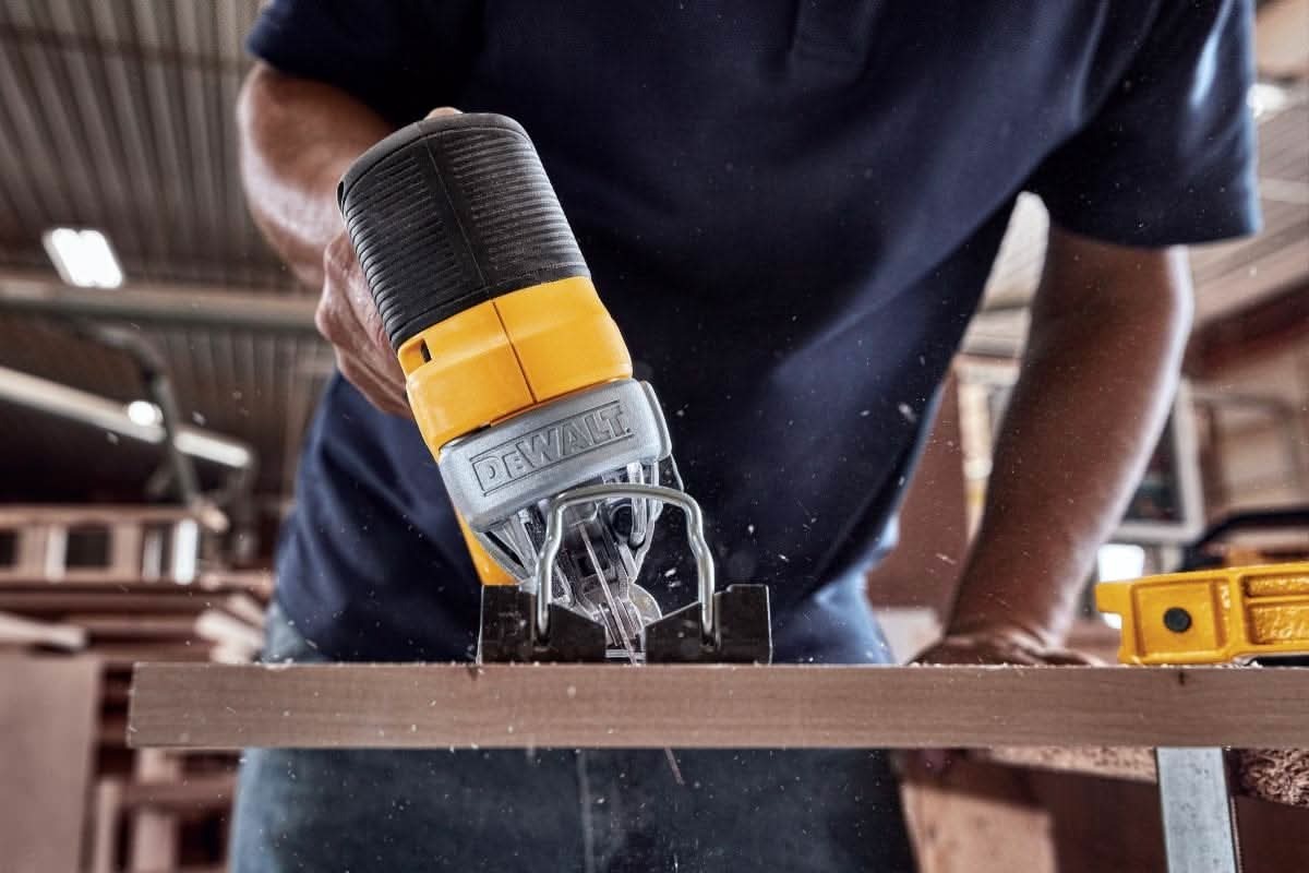 DeWalt DCS334B 20V MAX XR Brushless Cordless Top-Handle Jigsaw POWERSTACK 3.5Ah Kit