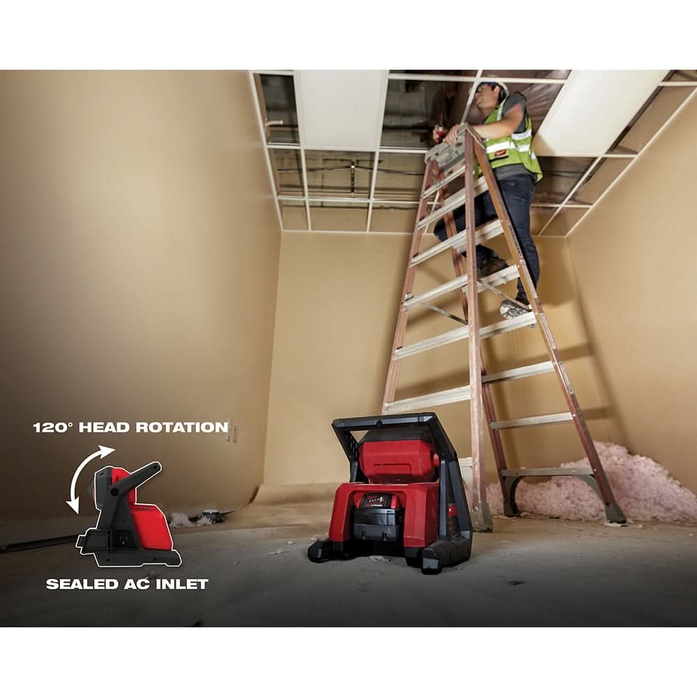 Milwaukee M18 ROVER Dual Power Flood Light + 5.0Ah Battery 2-Pack