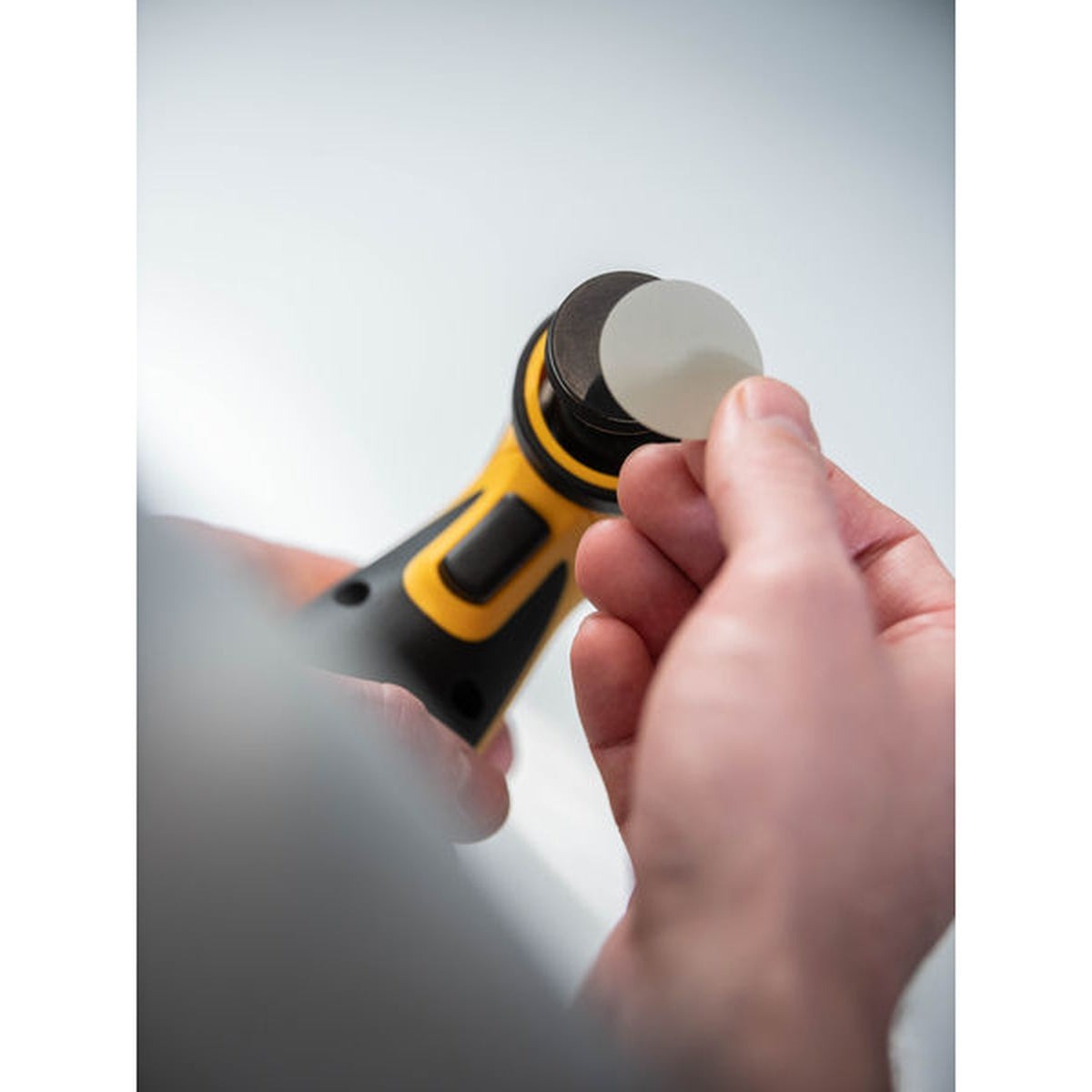 Mirka Iridium SR 1.25-in. PSA Finishing Abrasive Discs for Automotive Refinishing (24-340-3U)