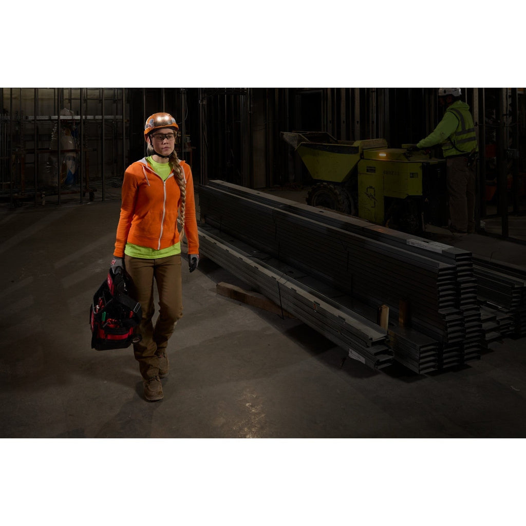 Milwaukee 2018R MILWAUKEE BOLT Rechargeable Low-Profile Headlamp