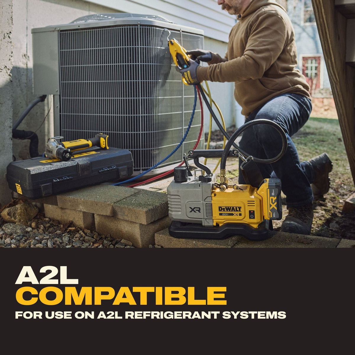 DEWALT 20V MAX XR 5-CFM Cordless Vacuum Pump 8.0Ah Kit (DCE510WW1)
