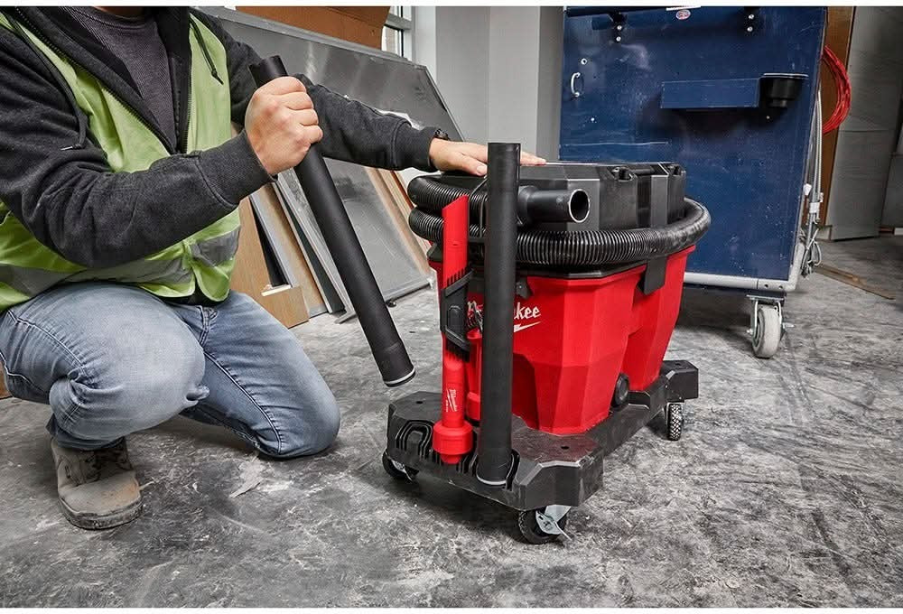 Milwaukee 0923-20 Wet/Dry Vacuum Cart