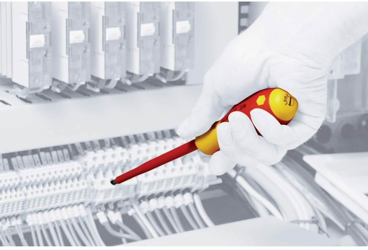 Wiha 32293 Insulated Nut Driver 7 Piece Metric Set