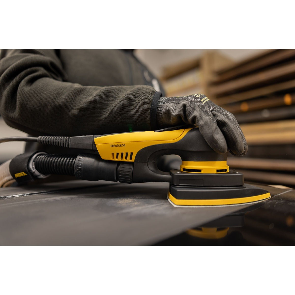 Mirka DEOS II 663X Corded Delta Orbital Sander for Corners and Profiles