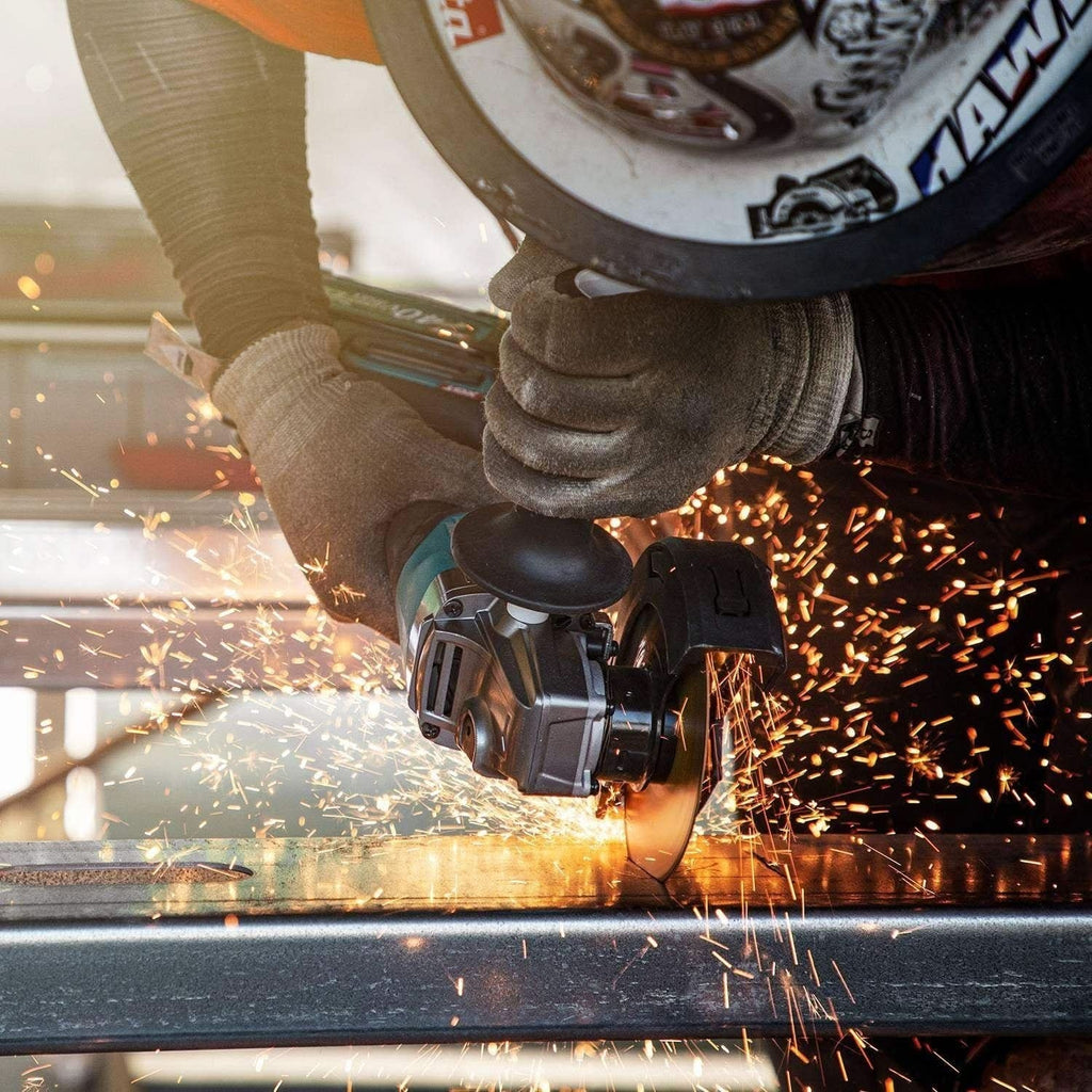 Makita GAG06M1 40V max XGT Brushless Cordless 4-1/2"Â / 5" Paddle Switch Angle Grinder Kit, with Electric Brake, AWS Capable (4.0Ah)