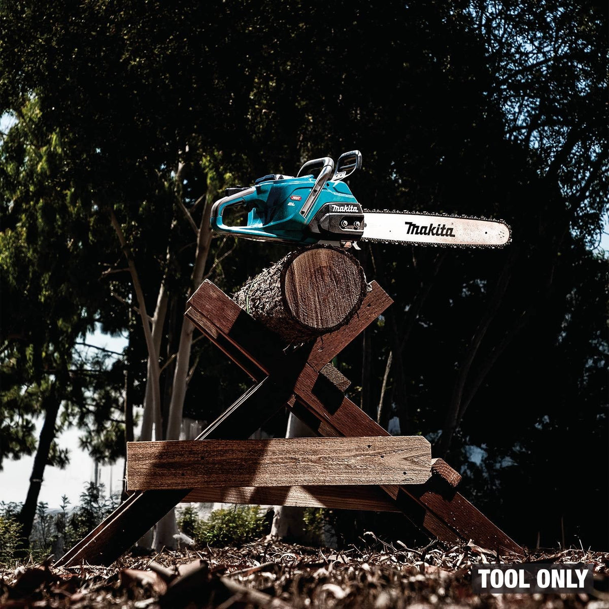 Makita GCU08Z 40V max XGT Brushless 20-in. Chain Saw, Tool Only